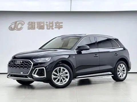 Audi Q5L 2022 — фото 1