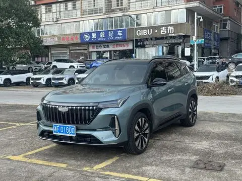 Geely 博越L 2025