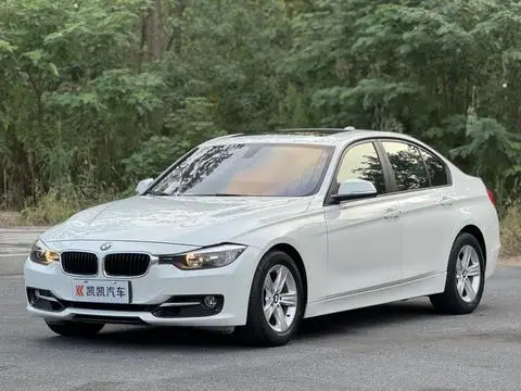 BMW 3 Series 2013 — фото 1
