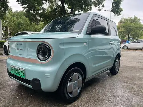 Geely 熊猫 2023 — фото 1