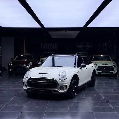 MINI CLUBMAN 2016