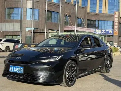 Toyota Camry 2024