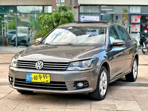 Volkswagen Bora 2015 — фото 1