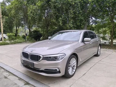 BMW 5 Series 2019 — фото 1