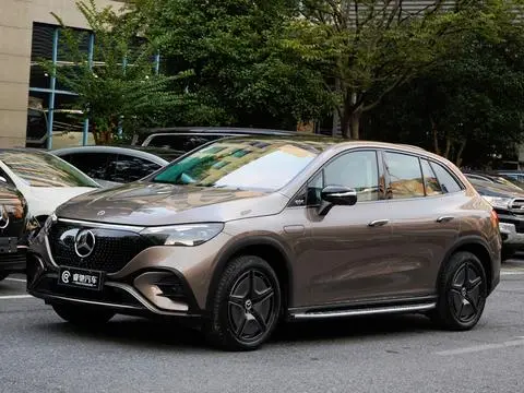 Mercedes-Benz EQE SUV 2023