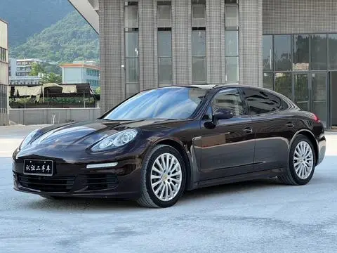 Porsche Panamera 2016