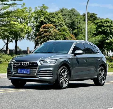 Audi Q5L 2020