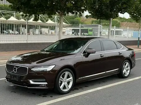 Volvo S90 2019