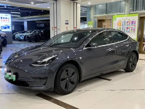 Tesla Model 3 2020