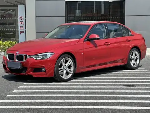 BMW 3 Series 2018 — фото 1