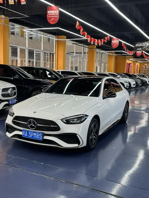 Mercedes-Benz C-Class 2023