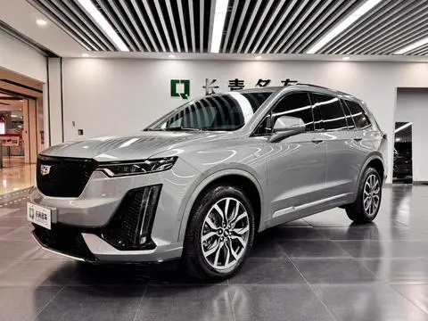 Cadillac XT6 2022 — фото 1