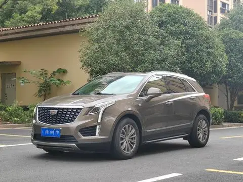 Cadillac XT5 2017 — фото 1