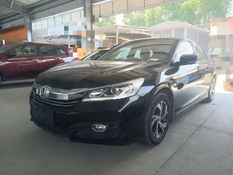 Honda Accord 2016 — фото 1