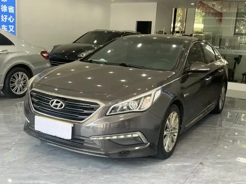 Hyundai 索纳塔九 2015 — фото 1