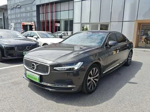 Volvo S90 PHEV 2022