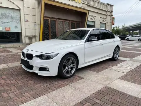 BMW 3 Series 2019 — фото 1
