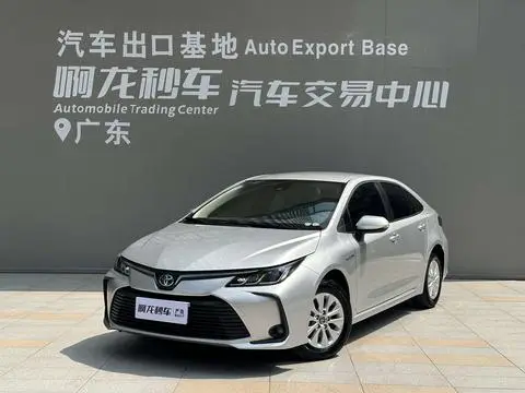 Toyota Corolla 2022 — фото 1