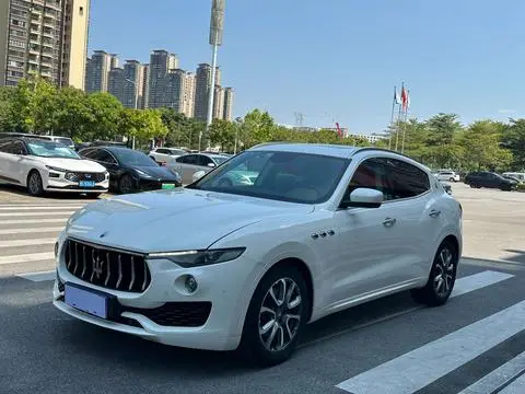Maserati Levante 2016