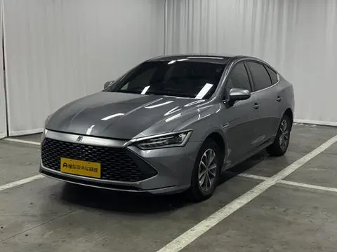 BYD 秦PLUS DM 2024 — фото 1