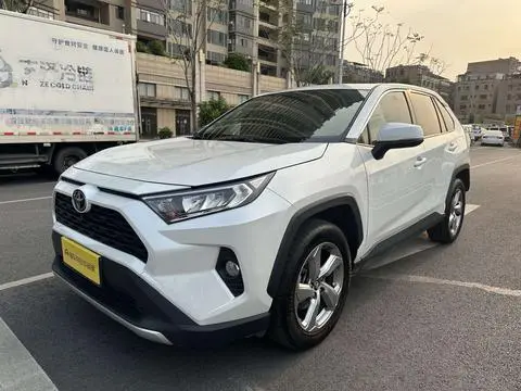 Toyota RAV4 2021