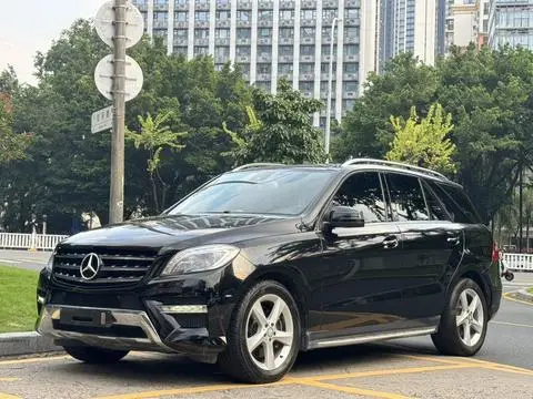 Mercedes-Benz M-Class 2015