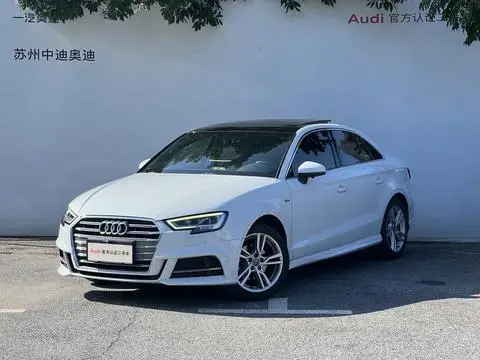 Audi A3 2020 — фото 1