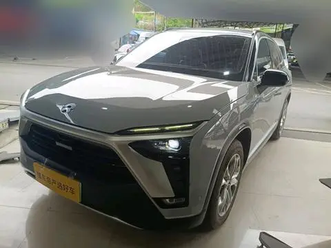 NIO ES8 2020