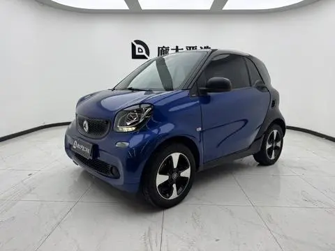 smart fortwo 2018