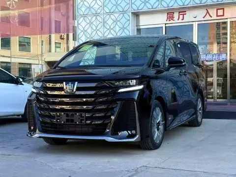 Toyota Alphard 2025 — фото 1