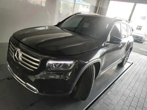 Mercedes-Benz GLB 2024