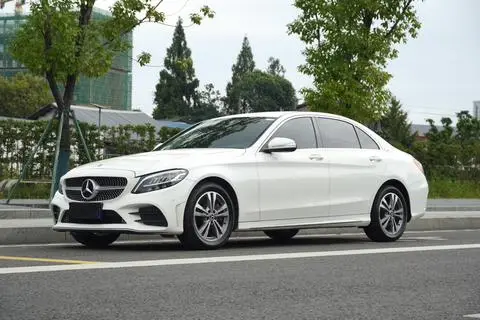 Mercedes-Benz C-Class 2020
