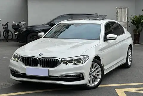 BMW 5 Series PHEV 2019