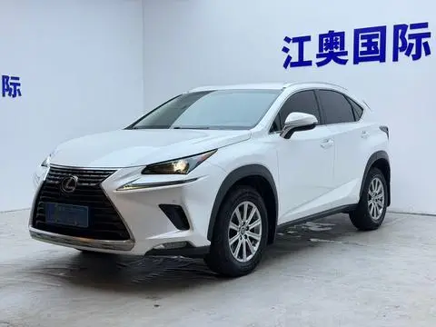 Lexus NX 2018
