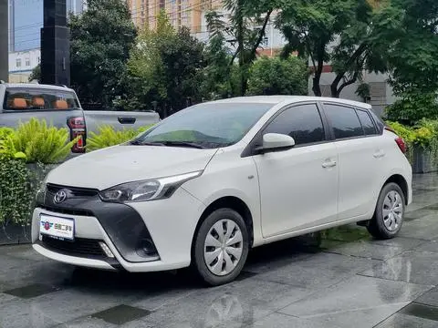Toyota Yaris L Zhixuan 2021 — фото 1
