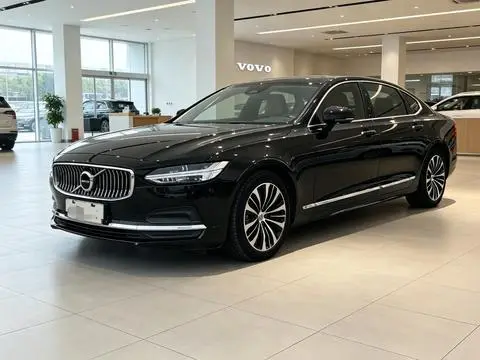 Volvo S90 2023