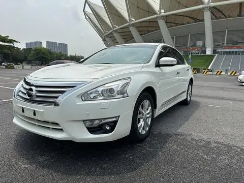 Nissan Teana 2013 — фото 1