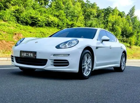 Porsche Panamera 2014