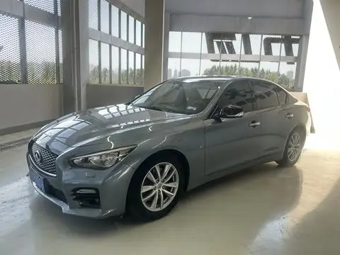 Infiniti Q50 2014