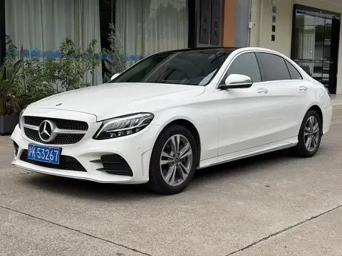 Mercedes-Benz C-Class 2021