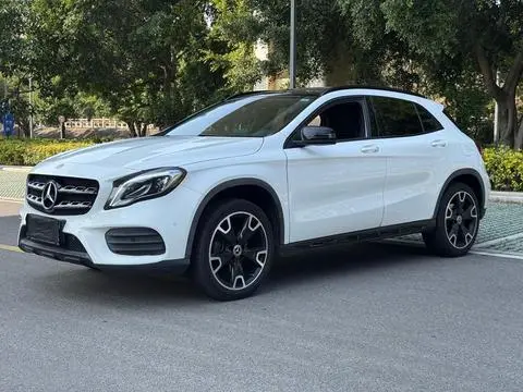 Mercedes-Benz GLA 2019