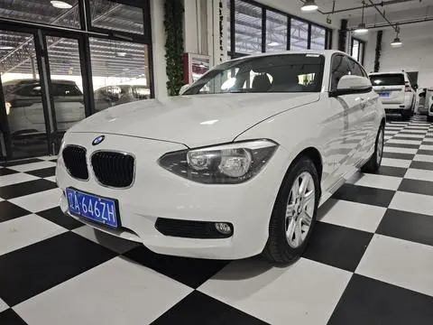 BMW 1 Series 2013 — фото 1
