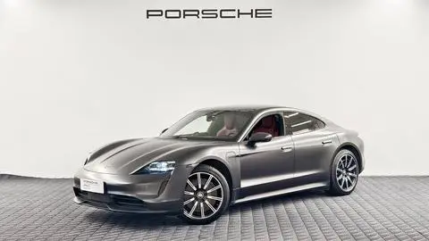 Porsche Taycan 2023