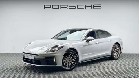 Porsche Panamera 2024