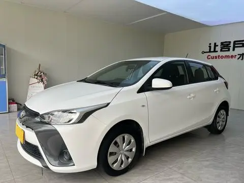 Toyota Yaris L Zhixuan 2017 — фото 1