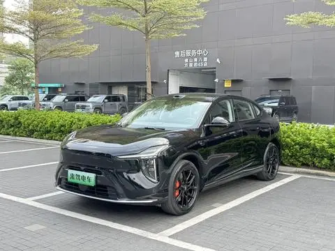 IM Motors 智己LS6 2026