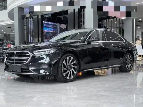 Mercedes-Benz E-Class 2024