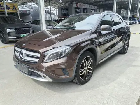 Mercedes-Benz GLA 2016