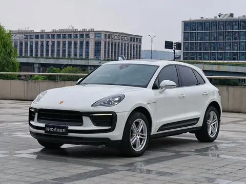 Porsche Macan 2023