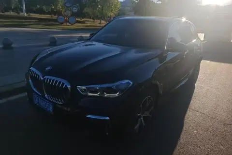 BMW X5 2022